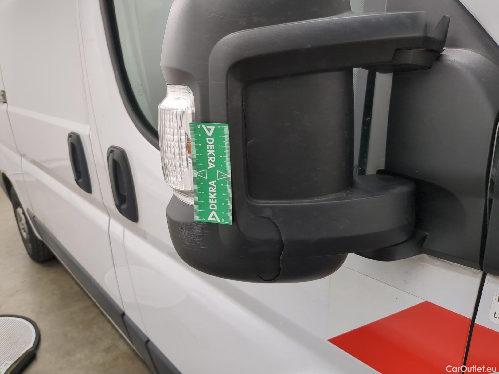  Peugeot  Boxer  Fourgon Surélevé 333 L2H2 Premium BlueHDi 120 Start&Stop HDi 120CV BVM6 E6d #23