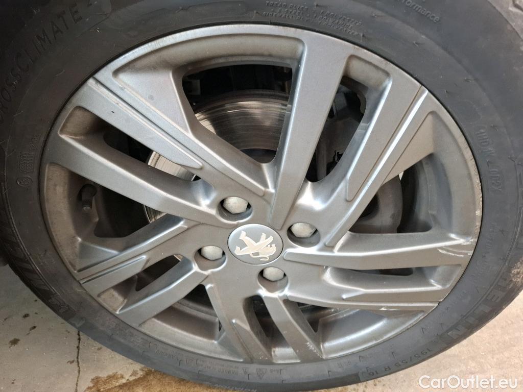  Peugeot  208  Active Business R 1.5 HDi 100CV BVM6 E6d #22