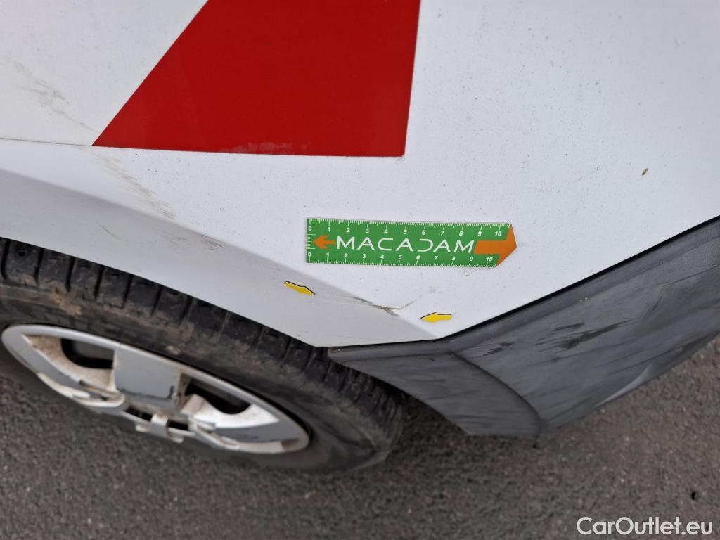  Nissan  NV400 NISSAN  VU 4p Fourgon L3H2 2.3 DCI TT 165 S/S 3500 Business #22