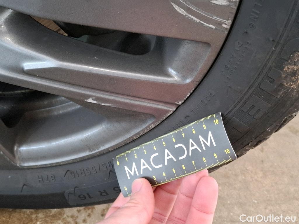  Peugeot  208  Active Business R 1.5 HDi 100CV BVM6 E6d #25