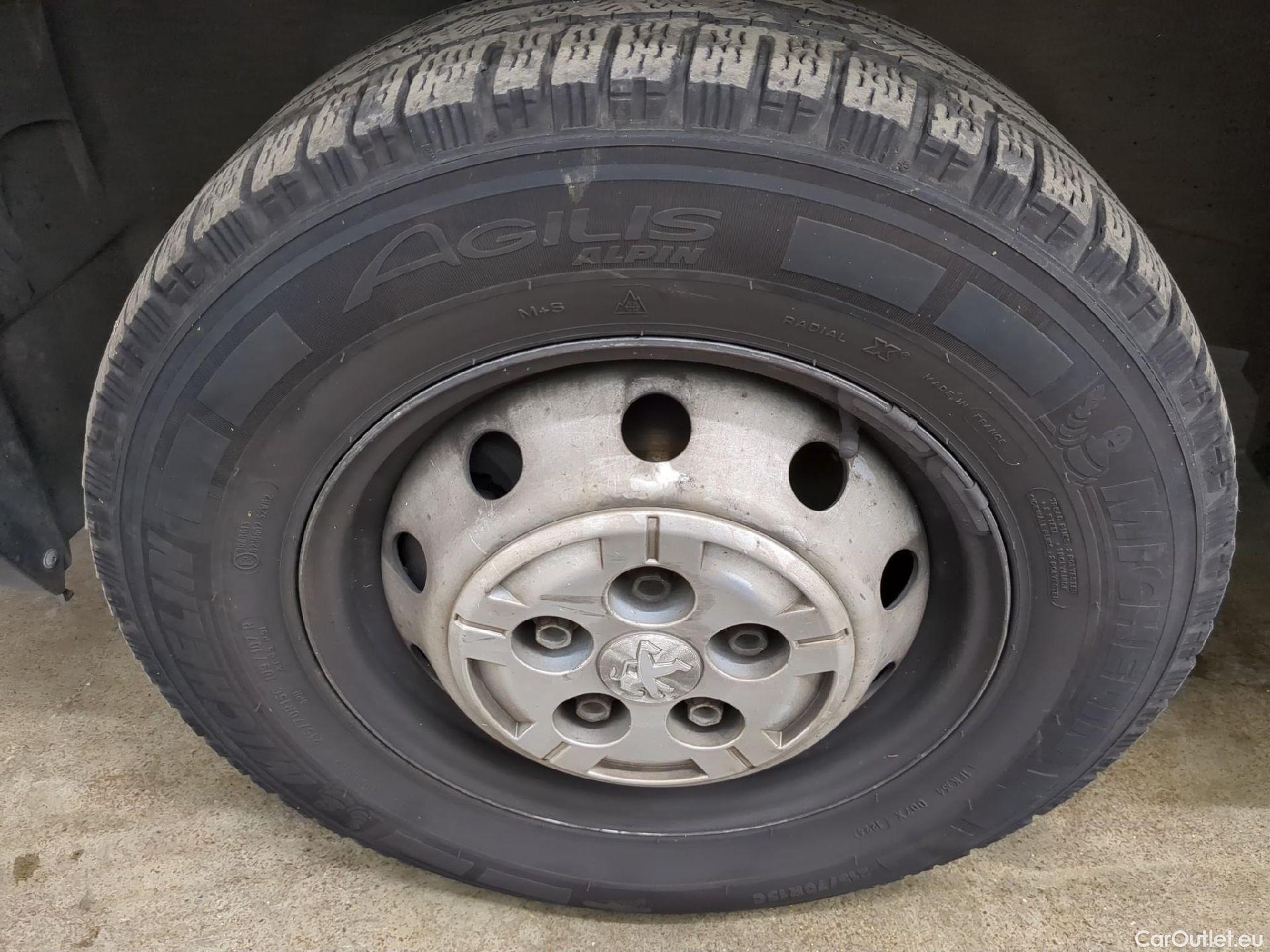  Peugeot  Boxer  Fourgon Surélevé 333 L2H2 Premium BlueHDi 120 Start&Stop HDi 120CV BVM6 E6d #10