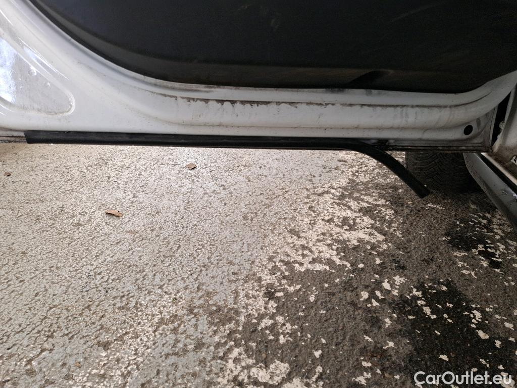  Citroen  C3  Société Feel Nav 1.5 BlueHDI 100CV BVM5 E6dT #28