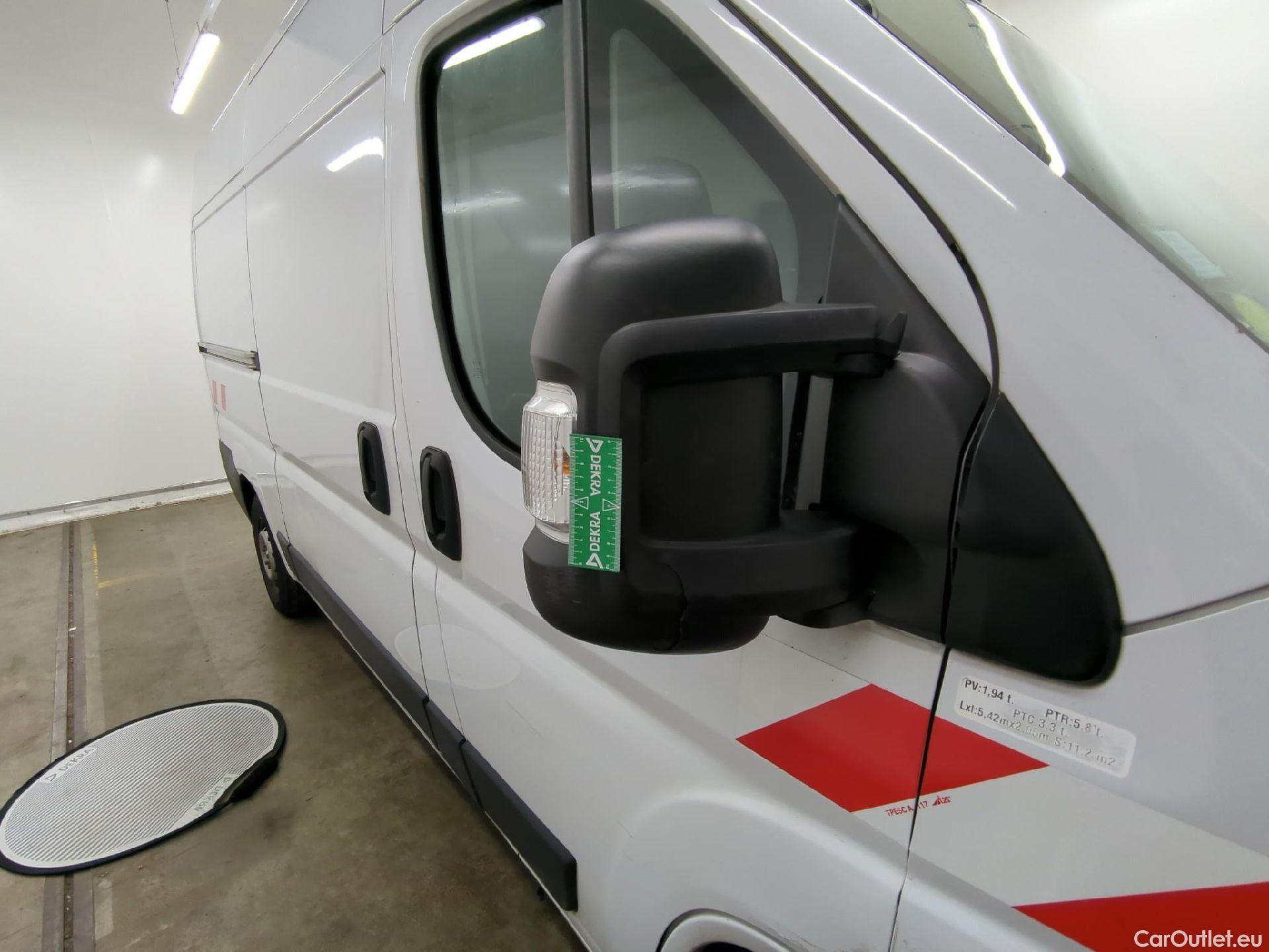  Peugeot  Boxer  Fourgon Surélevé 333 L2H2 Premium BlueHDi 120 Start&Stop HDi 120CV BVM6 E6d #22