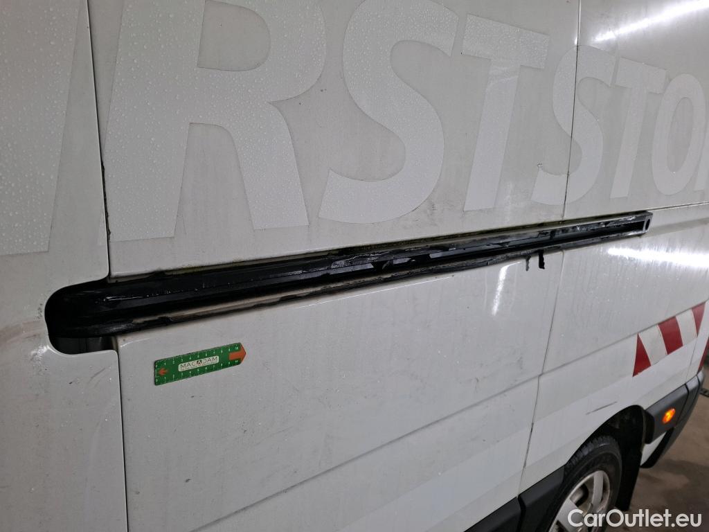  Nissan  NV400 NISSAN  VU 4p Fourgon L3H2 2.3 DCI TT 165 S/S 3500 Business #38