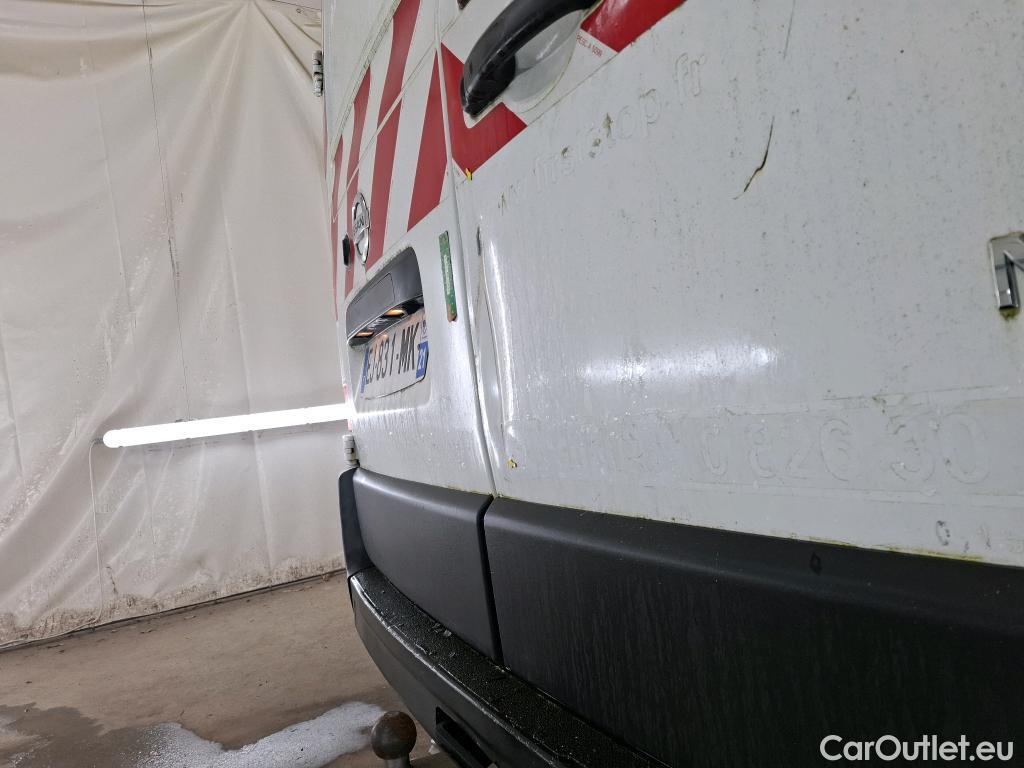  Nissan  NV400 NISSAN  VU 4p Fourgon L3H2 2.3 DCI TT 165 S/S 3500 Business #14