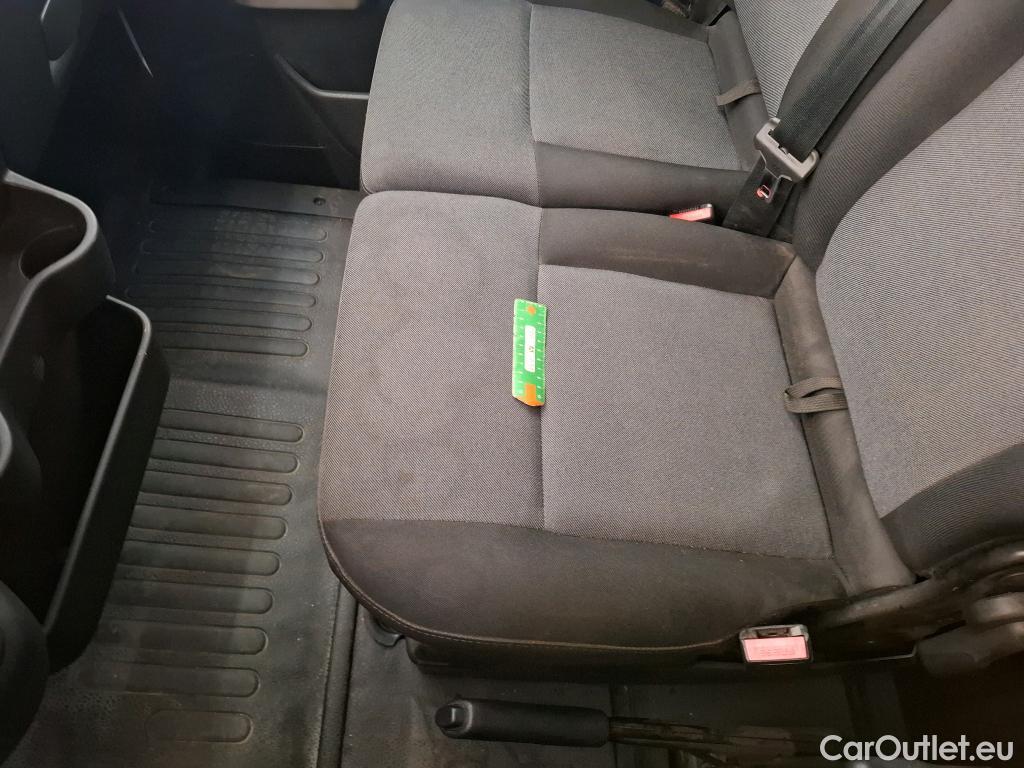  Nissan  NV400 NISSAN  VU 4p Fourgon L3H2 2.3 DCI TT 165 S/S 3500 Business #53