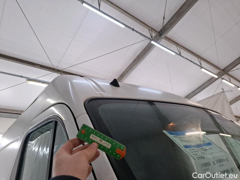  Nissan  NV400 NISSAN  VU 4p Fourgon L3H2 2.3 DCI TT 165 S/S 3500 Business #48