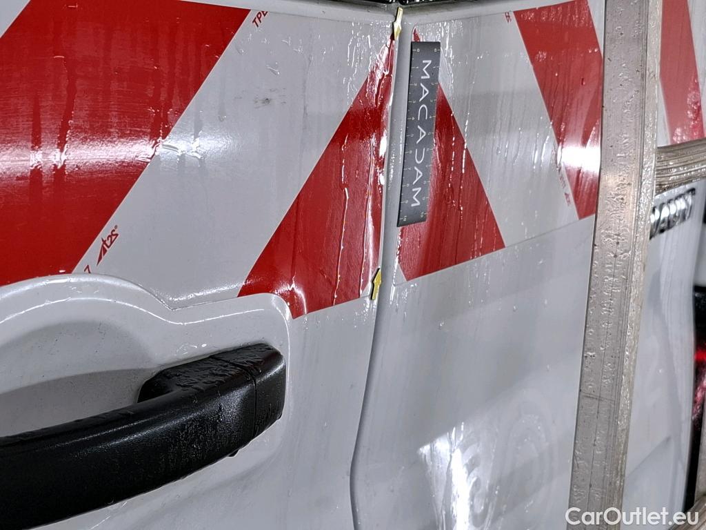  Renault  Trafic  Furgon Grand Confort L1H1 1200 1.6 dCi 125CV BVM6 E6 #11