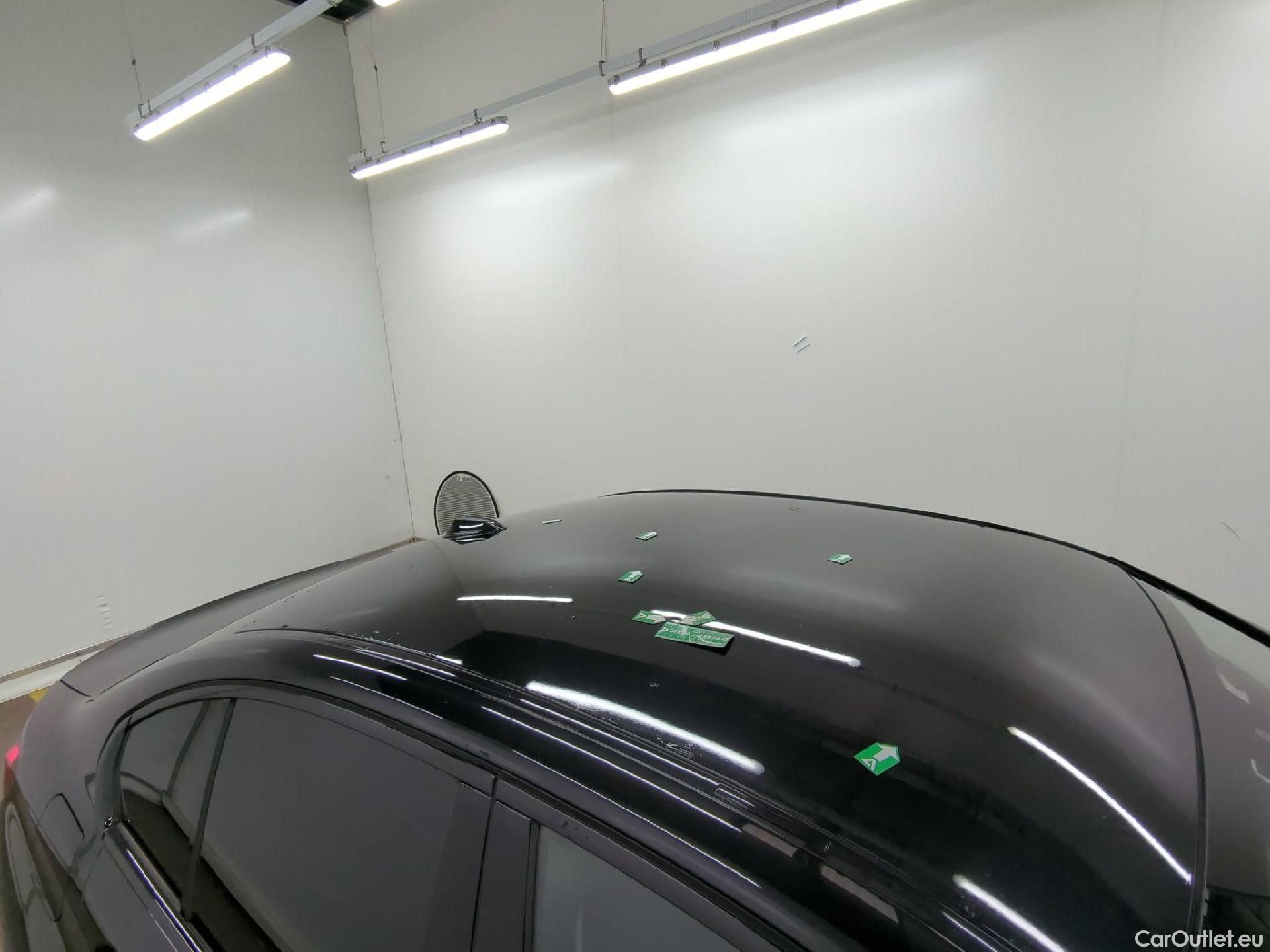  Bmw  Serie 3 BMW Série 3 Berline / 2022 / 4P / Berline 320e 204ch Business Design BVA8 Hybride #14