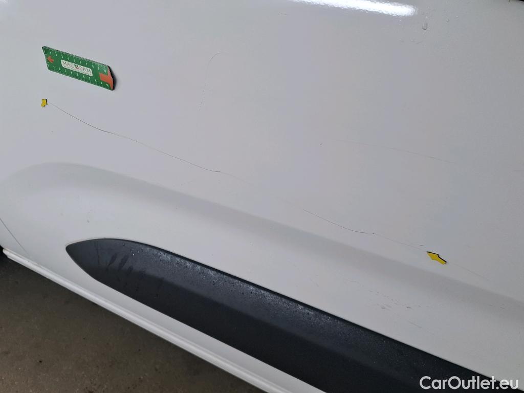  Toyota  Proace TOYOTA  City / 2019 / 4P / Fourgonnette 1.5 Long 130 D-4D Dynamic #20