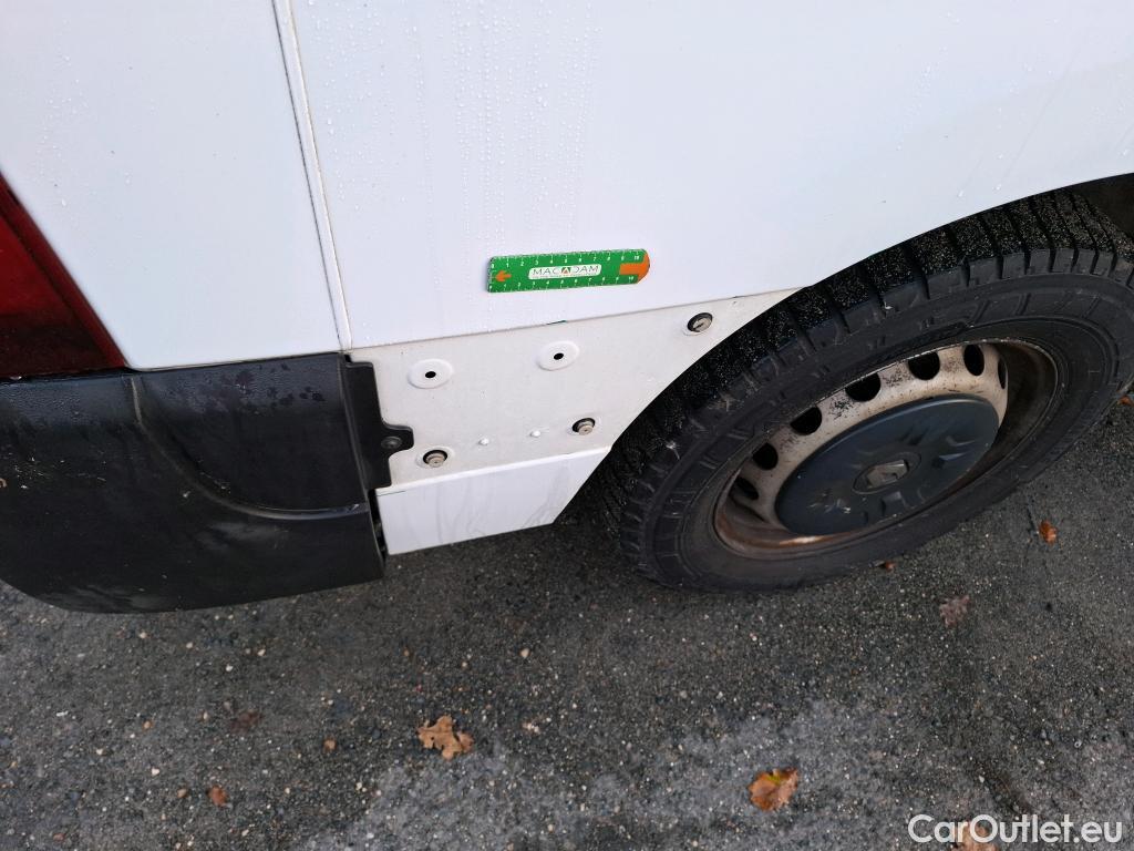  Renault  Master  III Fourgon L2H2 3 5 Grand Confort dCi 125CV BVM6 E5 #49