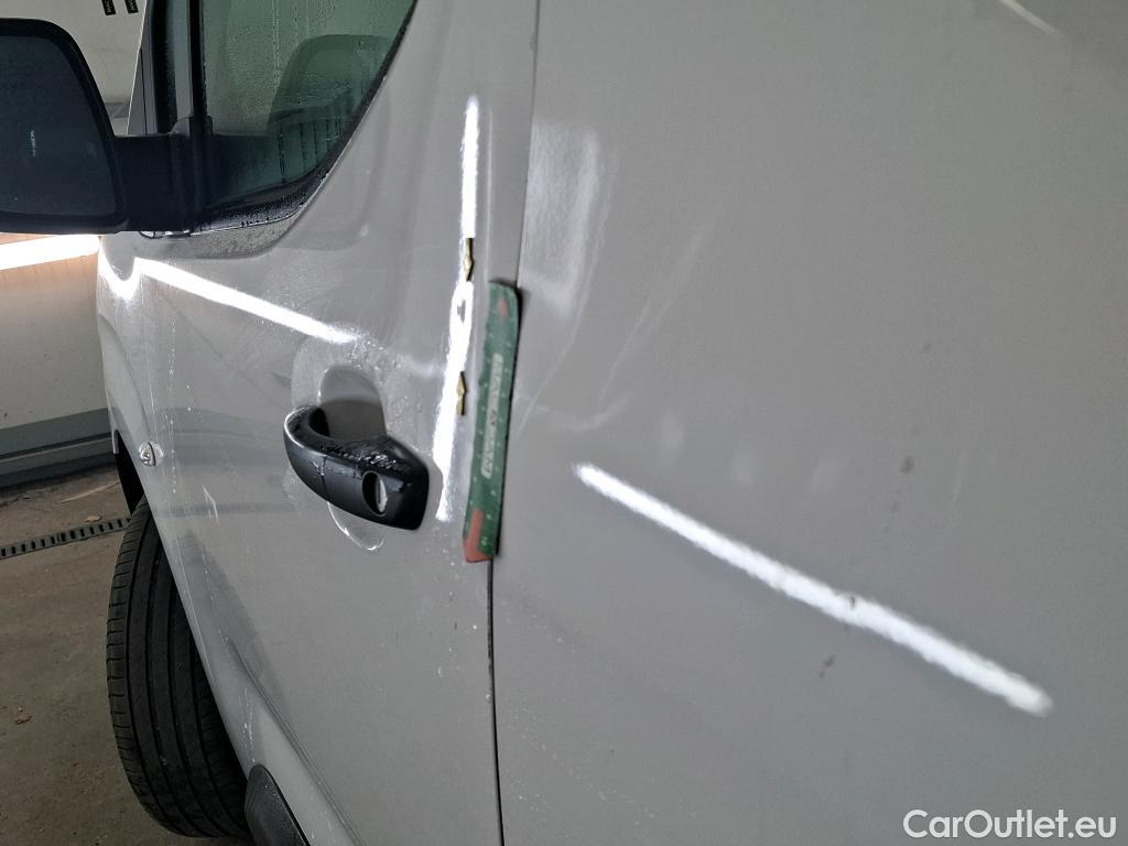  Toyota  Proace TOYOTA  City / 2019 / 4P / Fourgonnette 1.5 Long 130 D-4D Dynamic #21