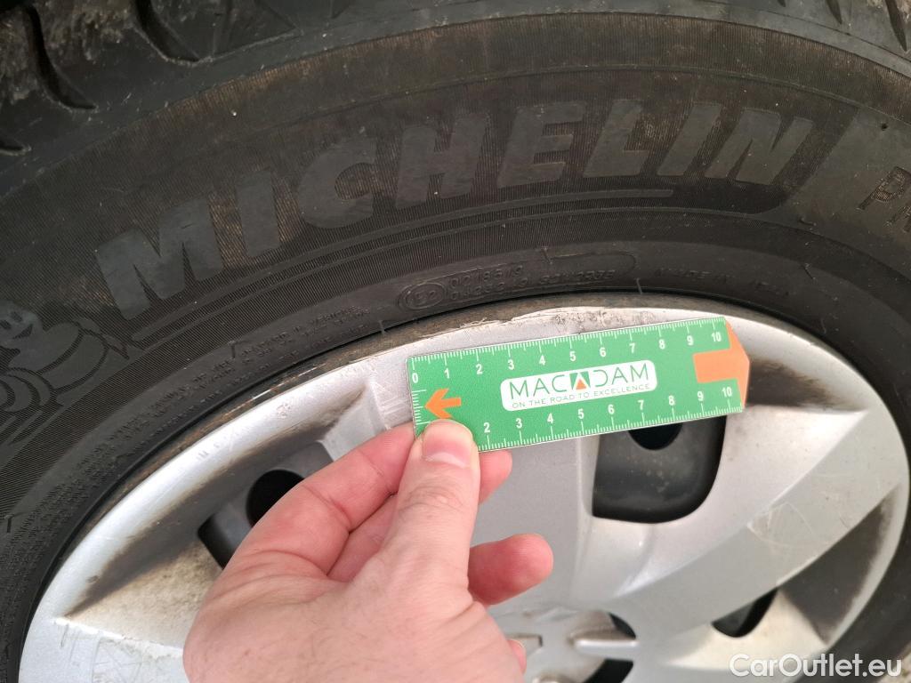  Renault  Kangoo  Express Extra (Série Spéciale) 1.5 #18