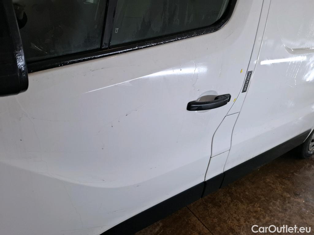  Renault  Trafic  Furgon Grand Confort L1H1 1200 1.6 dCi 125CV BVM6 E6 #15