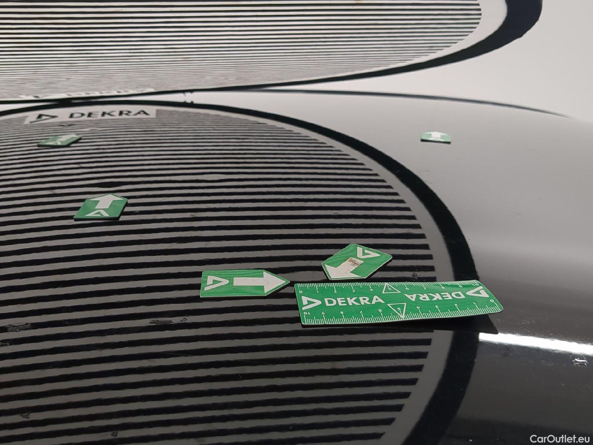  Bmw  Serie 3 BMW Série 3 Berline / 2022 / 4P / Berline 320e 204ch Business Design BVA8 Hybride #23