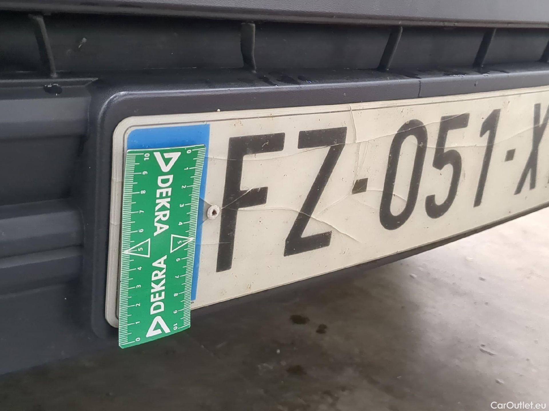  Volkswagen  Transporter VOLKSWAGEN  / 2019 / 4P / Fourgon tôlé 2.0 TDi 150 DSG7 L1H1 Business Line #24