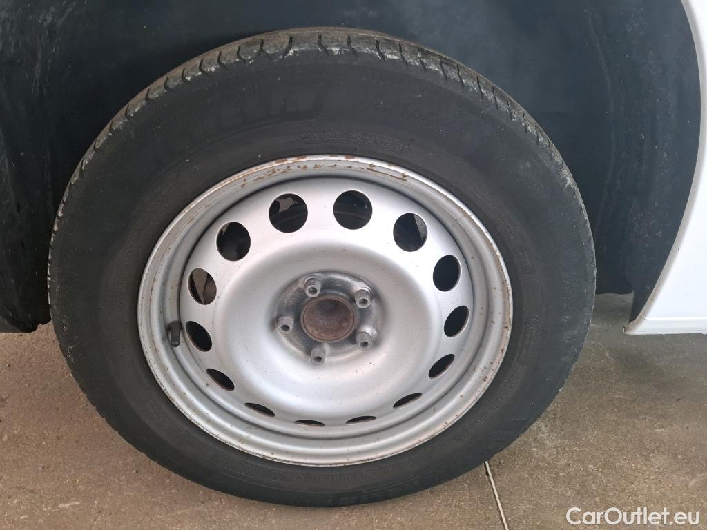  Toyota  Proace TOYOTA  City / 2019 / 4P / Fourgonnette 1.5 Long 130 D-4D Dynamic #39