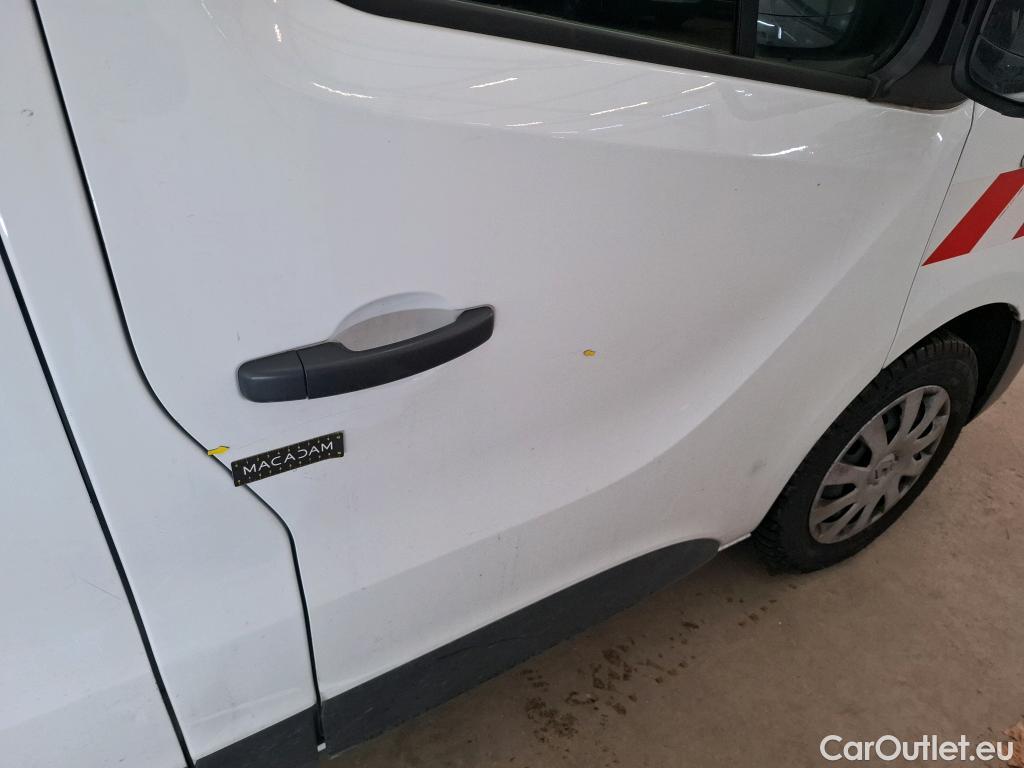  Renault  Trafic RENAULT  / 2019 / 4P / Fourgon tole NV FG GCF L1H1 1000 dCi 120 #35