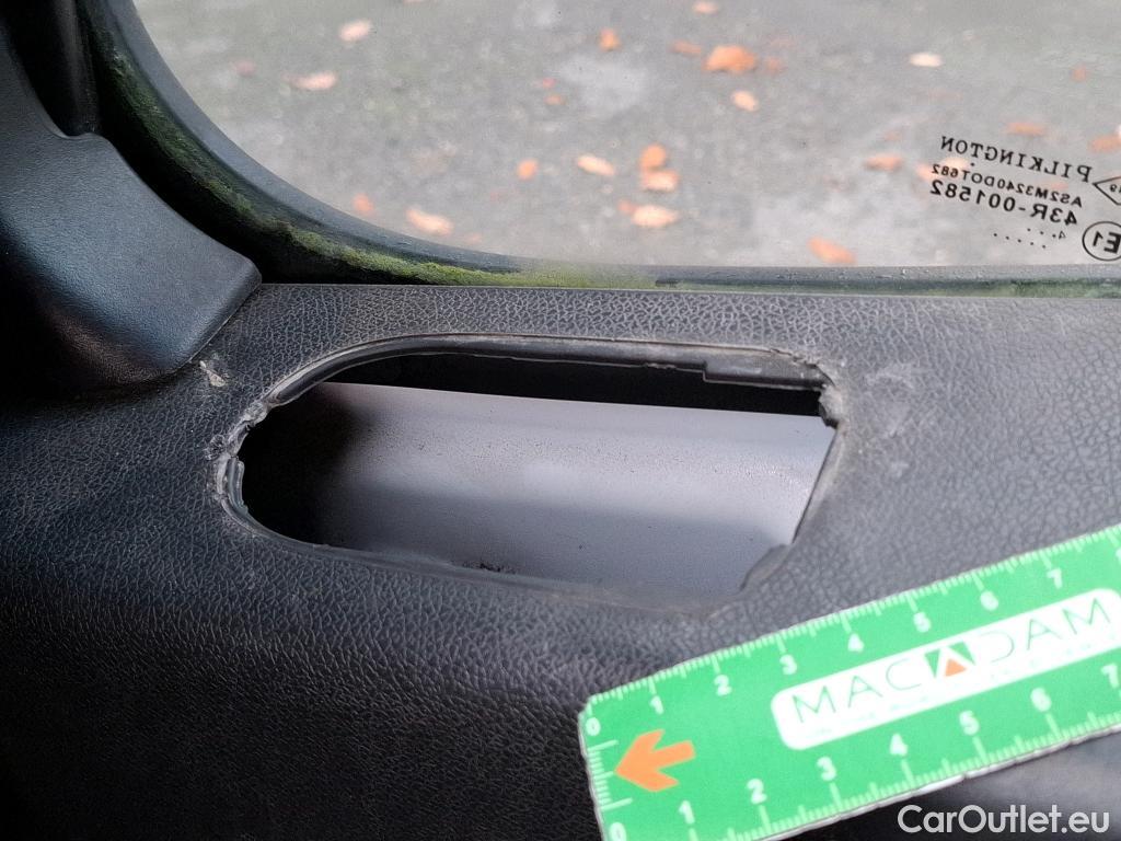  Renault  Master  III Fourgon L2H2 3 5 Grand Confort dCi 125CV BVM6 E5 #75