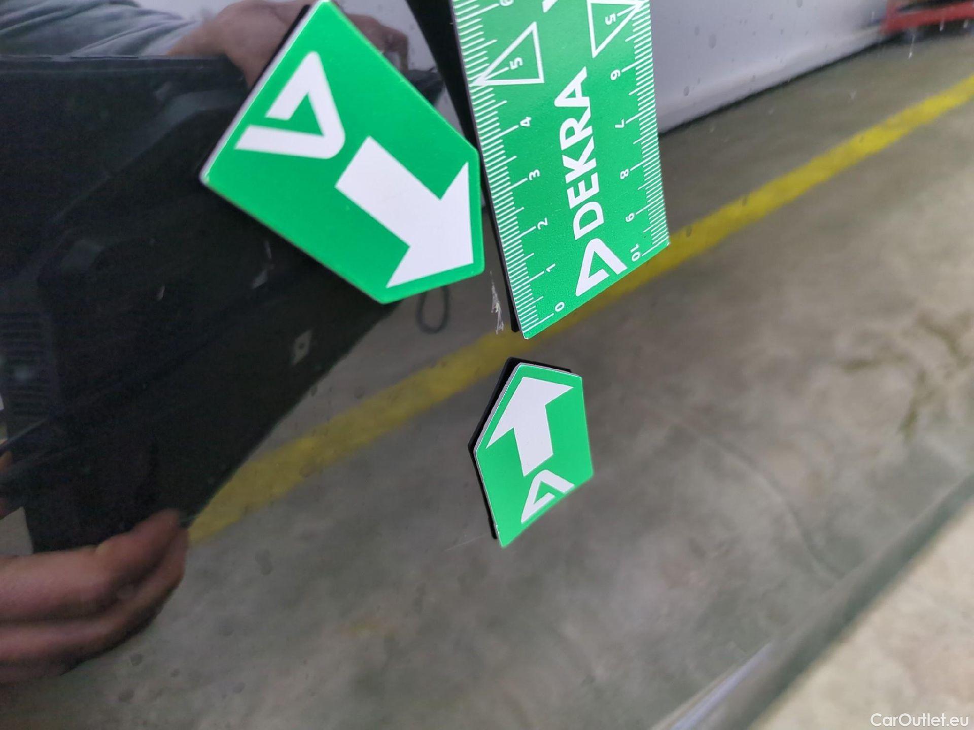  Bmw  Serie 3 BMW Série 3 Touring / 2022 / 5P / Break 318i 156ch Business Design BVA8 #11