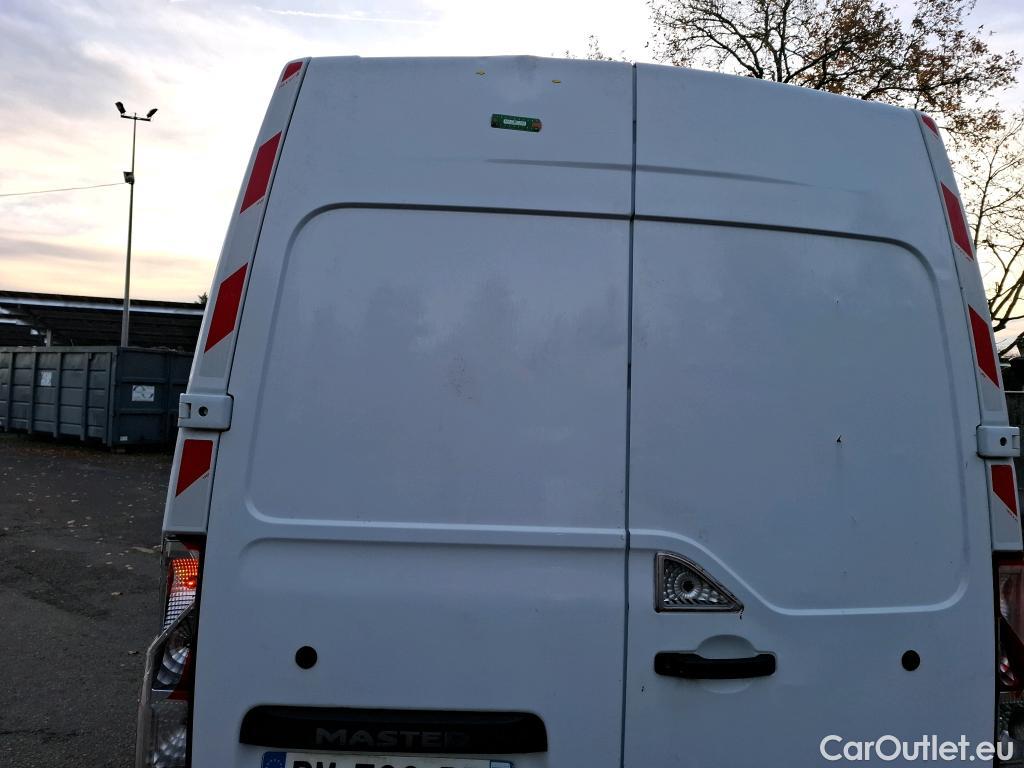  Renault  Master  III Fourgon L2H2 3 5 Grand Confort dCi 125CV BVM6 E5 #25