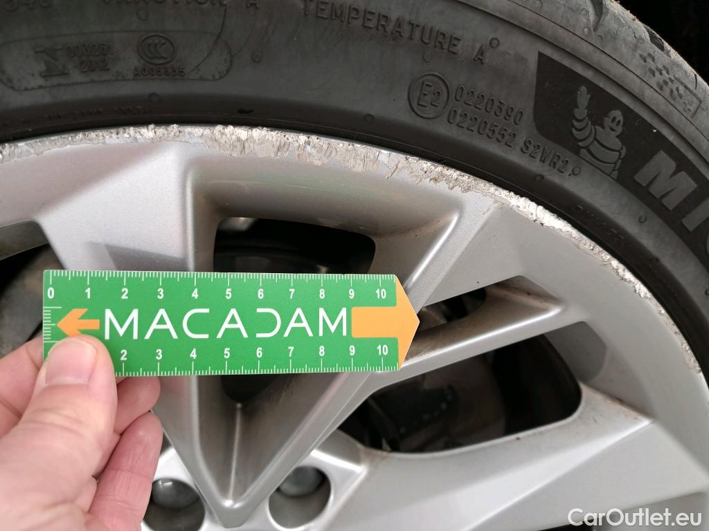  Audi  A5 Sportback AUDI  / 2019 / 5P / Berline 35 TDI 163 S TRONIC 7 BUSI LINE SB #23