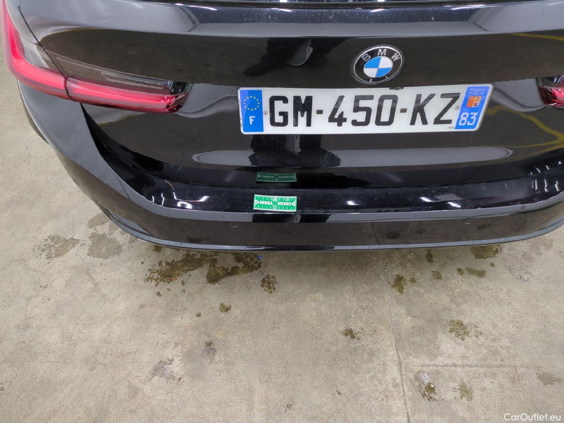  Bmw  Serie 3 BMW Série 3 Touring / 2022 / 5P / Break 318i 156ch Business Design BVA8 #28