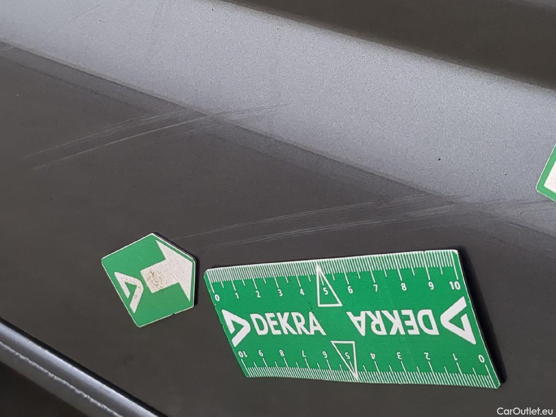  Volkswagen  Transporter VOLKSWAGEN  / 2019 / 4P / Fourgon tôlé 2.0 TDi 150 DSG7 L1H1 Business Line #15