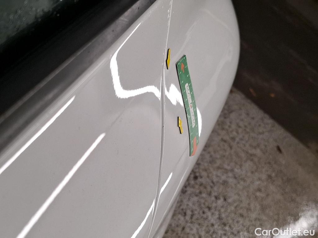  Renault  Megane RENAULT  SOCIETE VF 5p BER Air Nav réversible Energy dCi110 bi-corps VU #16