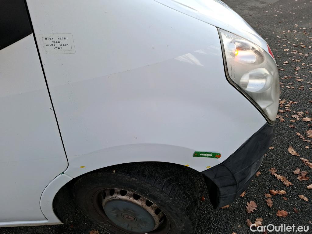  Renault  Master  III Fourgon L2H2 3 5 Grand Confort dCi 125CV BVM6 E5 #67