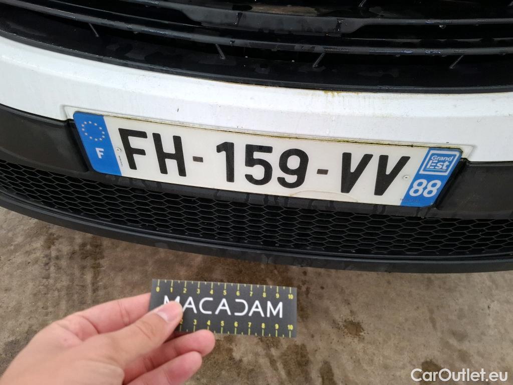  Renault  Trafic  Furgon Grand Confort L1H1 1200 1.6 dCi 125CV BVM6 E6 #25