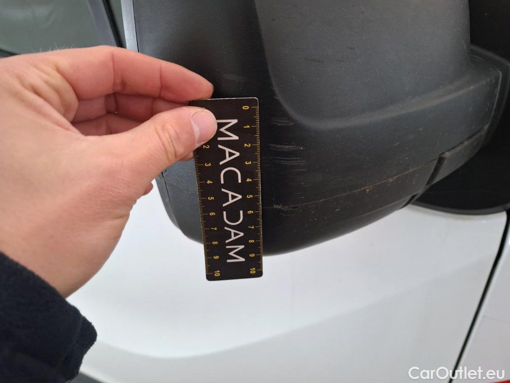  Renault  Trafic RENAULT  / 2019 / 4P / Fourgon tole NV FG GCF L1H1 1000 dCi 120 #38