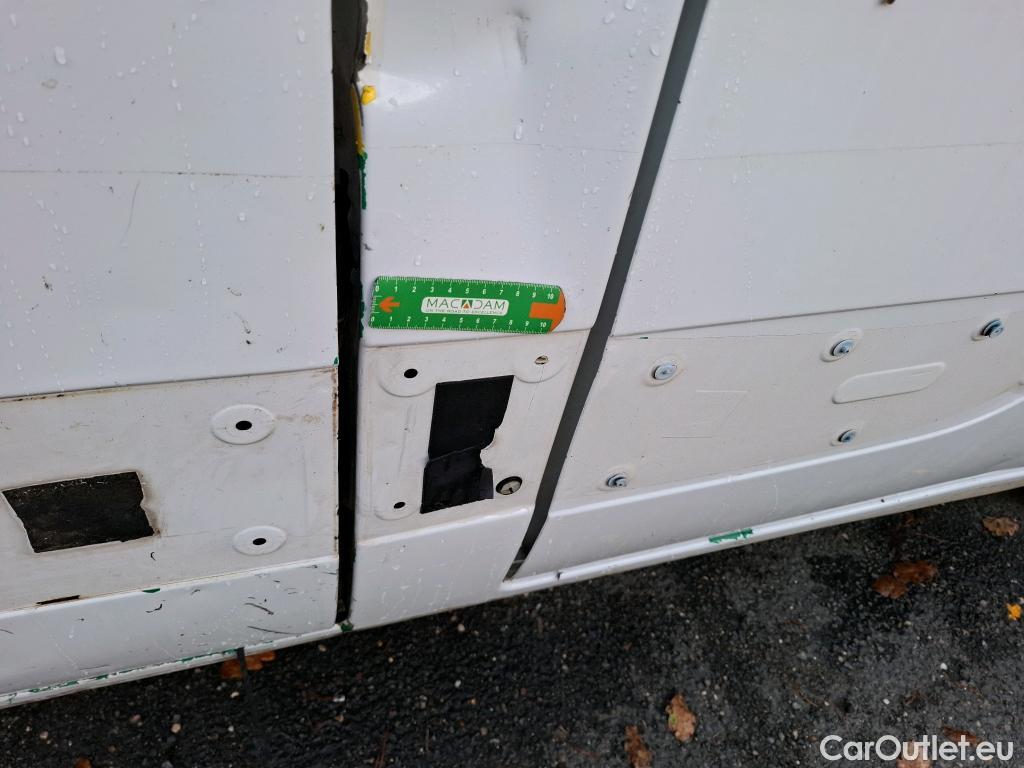  Renault  Master  III Fourgon L2H2 3 5 Grand Confort dCi 125CV BVM6 E5 #71