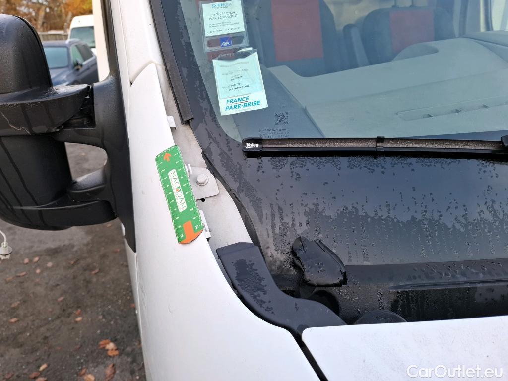  Renault  Master  III Fourgon L2H2 3 5 Grand Confort dCi 125CV BVM6 E5 #85