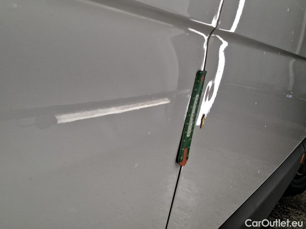  Renault  Master  III Fourgon L3H2 3 5 Grand Confort dCi 135CV BVM6 7 Sieges E6dT #14