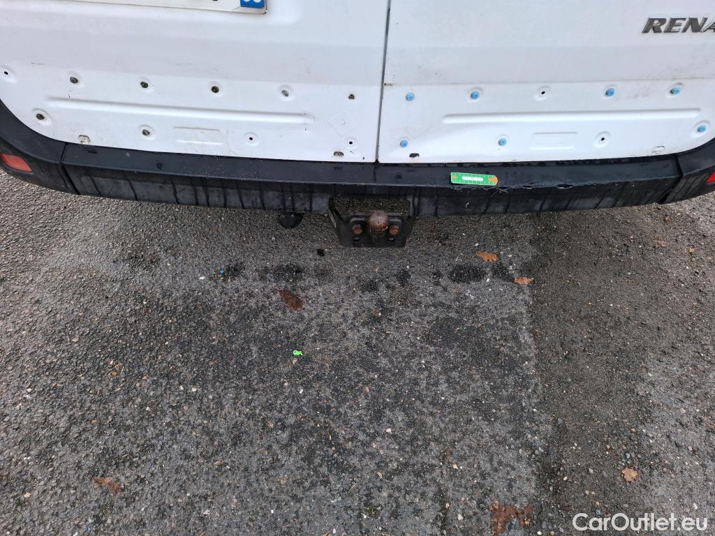  Renault  Master  III Fourgon L2H2 3 5 Grand Confort dCi 125CV BVM6 E5 #27