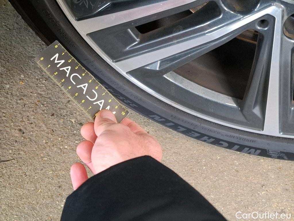  Bmw  Serie 1 BMW Série 1 / 2019 / 5P / Berline 116i Business Design #20