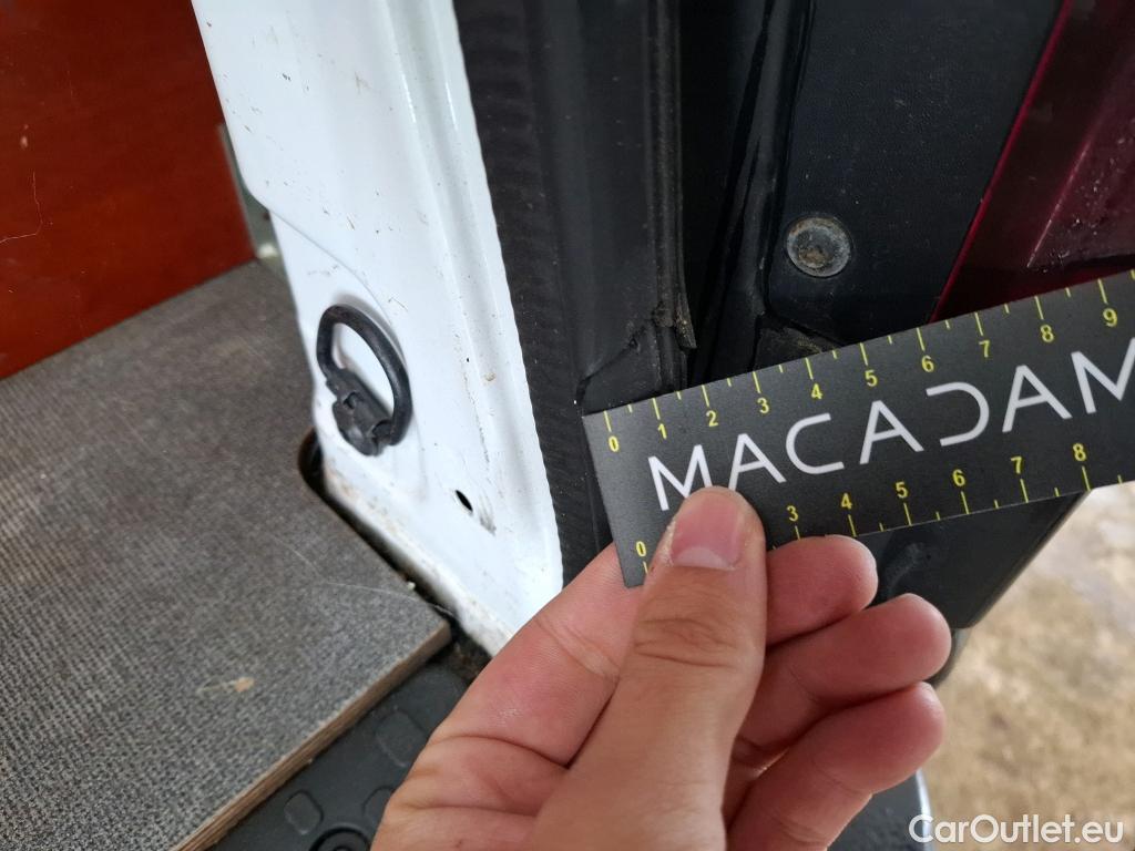  Renault  Trafic  Furgon Grand Confort L1H1 1200 1.6 dCi 125CV BVM6 E6 #22