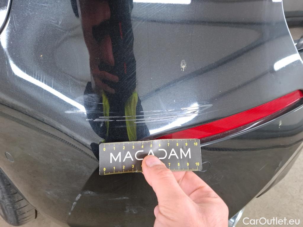  Bmw  Serie 1 BMW Série 1 / 2019 / 5P / Berline 116i Business Design #4