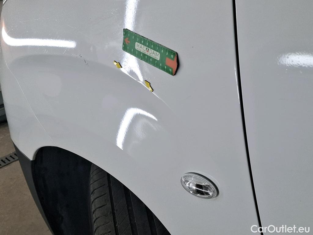  Toyota  Proace TOYOTA  City / 2019 / 4P / Fourgonnette 1.5 Long 130 D-4D Dynamic #32