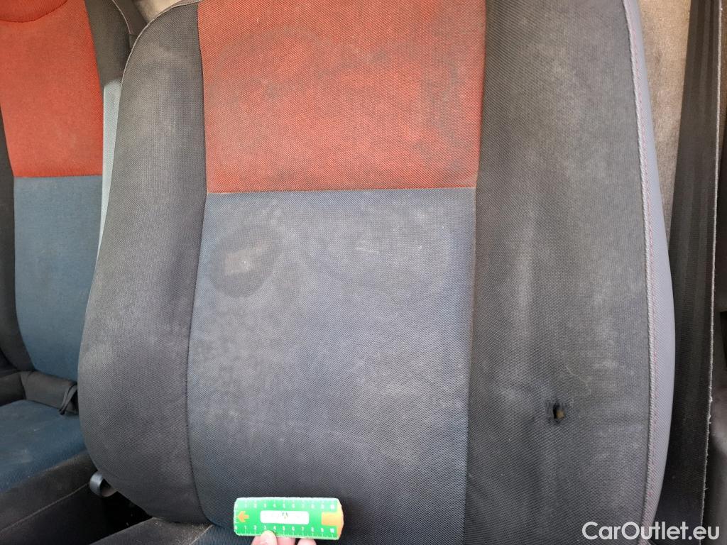  Renault  Master  III Fourgon L2H2 3 5 Grand Confort dCi 125CV BVM6 E5 #80