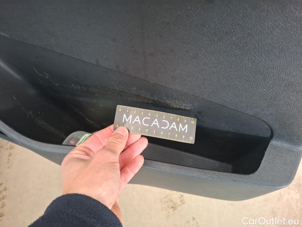  Renault  Trafic RENAULT  / 2019 / 4P / Fourgon tole NV FG GCF L1H1 1000 dCi 120 #15