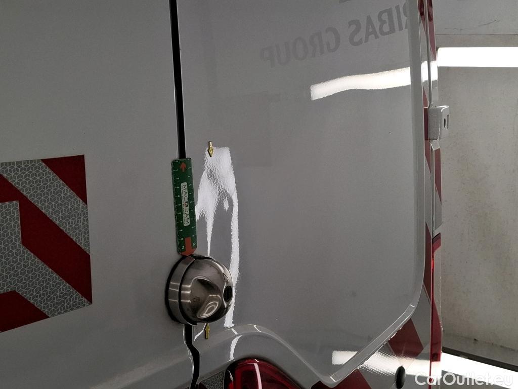  Renault  Master  III Fourgon L3H2 3 5 Grand Confort dCi 135CV BVM6 7 Sieges E6dT #16