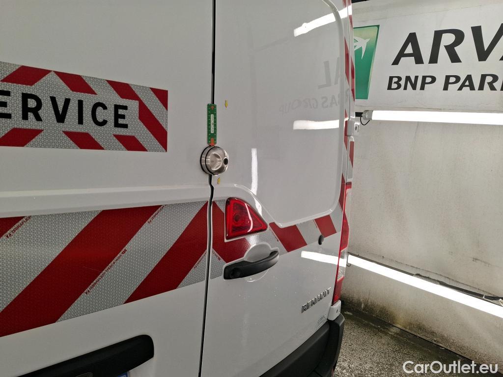  Renault  Master  III Fourgon L3H2 3 5 Grand Confort dCi 135CV BVM6 7 Sieges E6dT #15