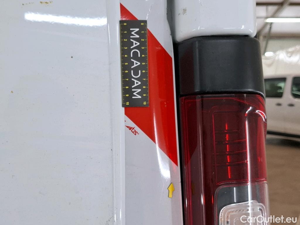  Renault  Trafic  Furgon Grand Confort L1H1 1200 1.6 dCi 120CV BVM6 E6 #6