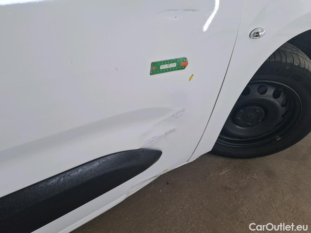  Toyota  Proace TOYOTA  City / 2019 / 4P / Fourgonnette 1.5 Long 130 D-4D Dynamic #5