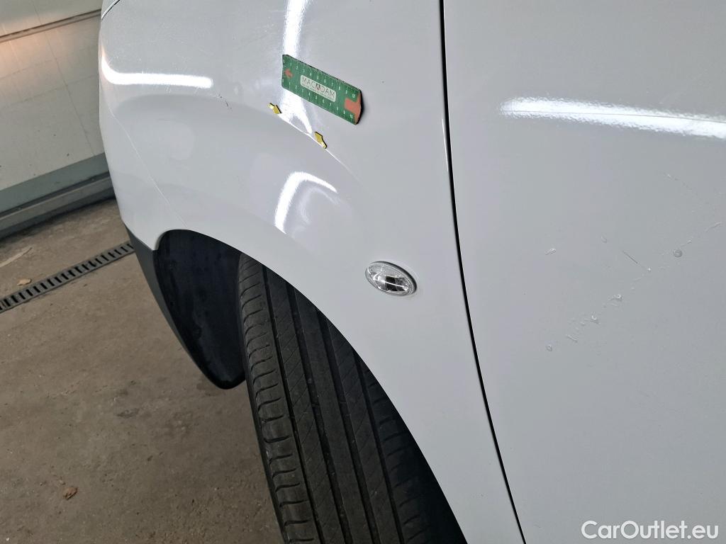  Toyota  Proace TOYOTA  City / 2019 / 4P / Fourgonnette 1.5 Long 130 D-4D Dynamic #31