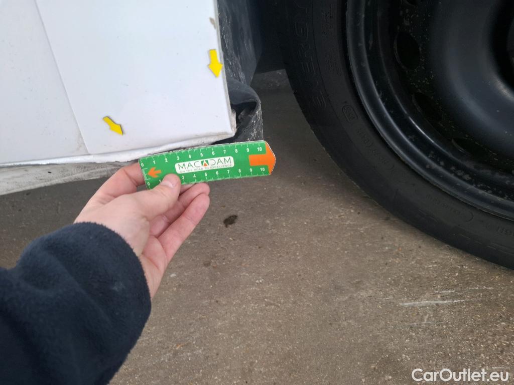  Toyota  Proace TOYOTA  City / 2019 / 4P / Fourgonnette 1.5 Long 130 D-4D Dynamic #18