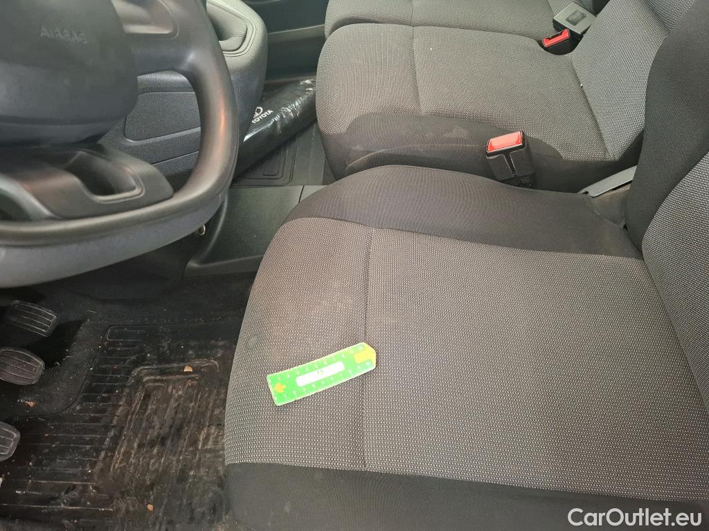  Toyota  Proace TOYOTA  City / 2019 / 4P / Fourgonnette 1.5 Long 130 D-4D Dynamic #44