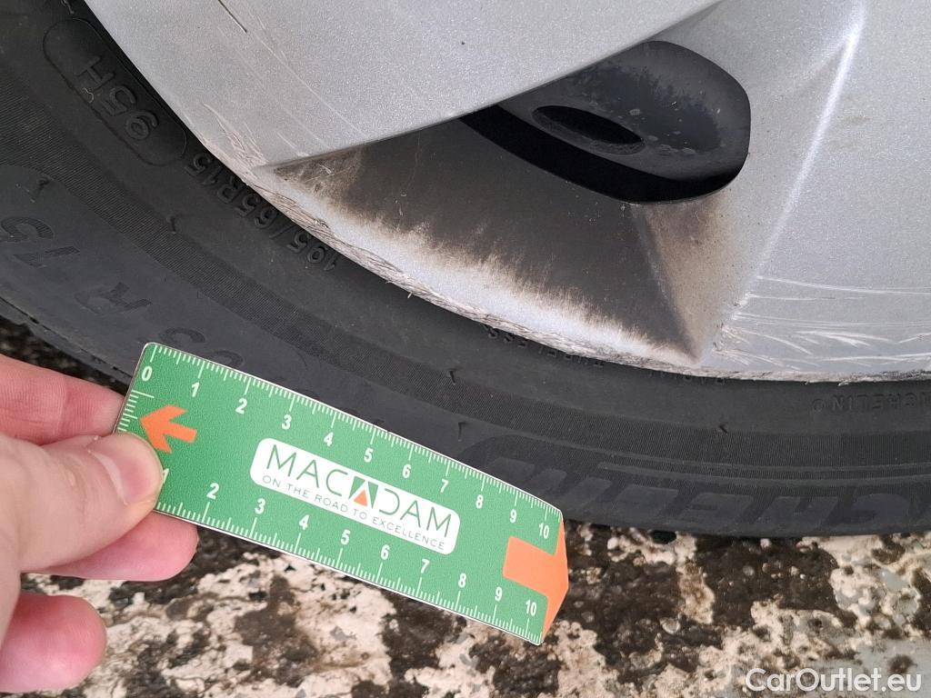  Renault  Kangoo  Express Extra (Série Spéciale) 1.5 #19